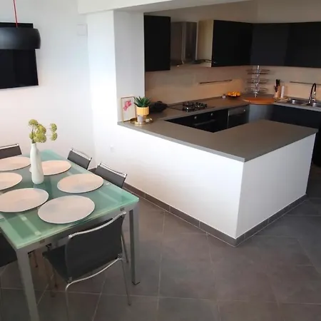 Appartement Flora *