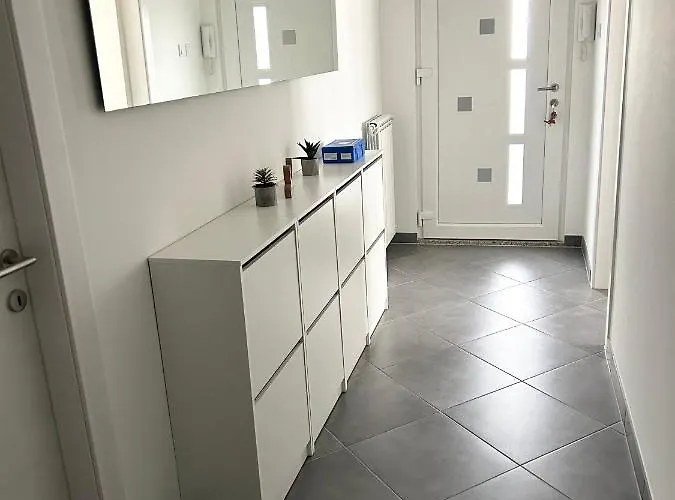 Flora Lejlighed Pula